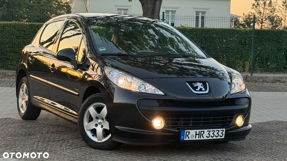 Peugeot 207 75 Urban Move - 26