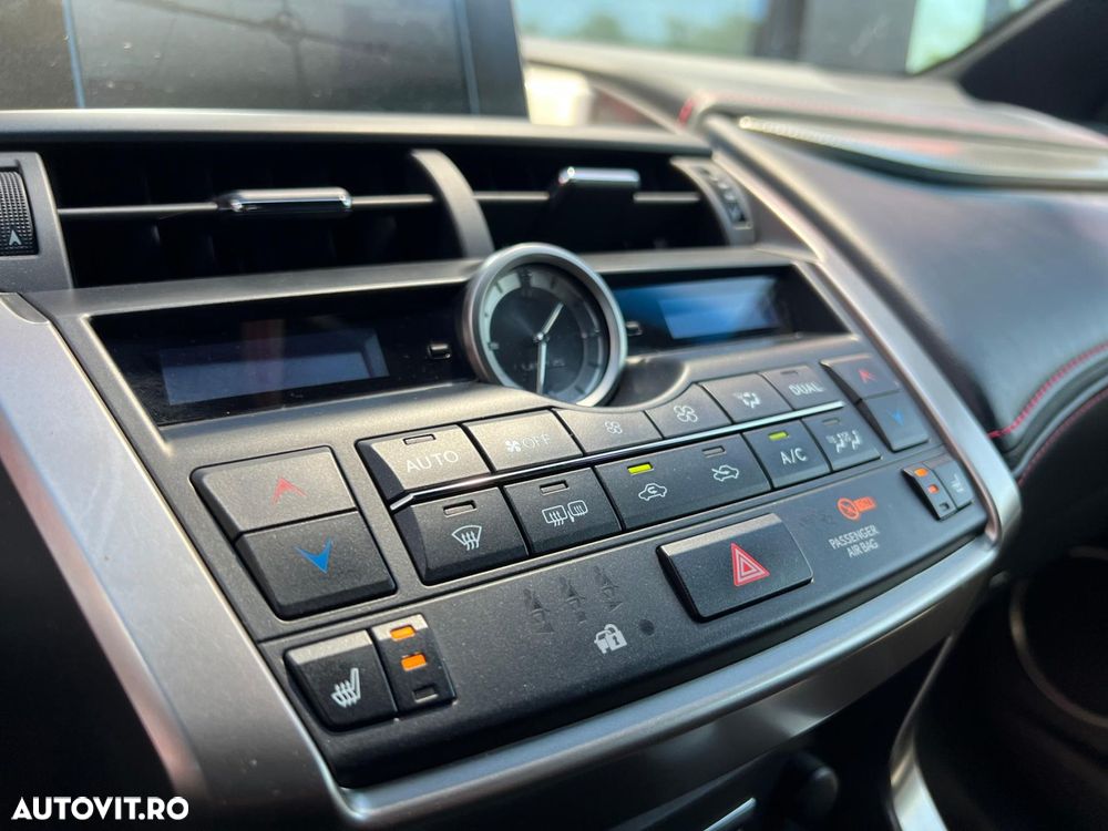 Lexus Seria NX - 14