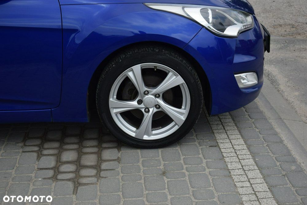 Hyundai Veloster 1.6 Style - 10