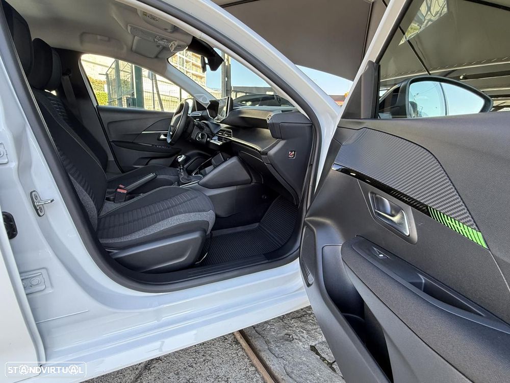 Peugeot 208 1.2 PureTech Active Pack - 40