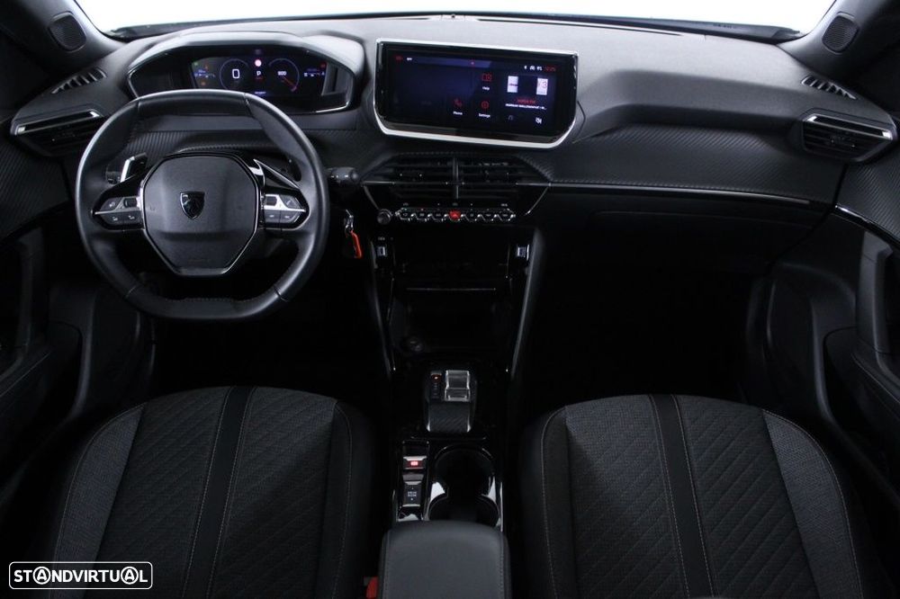 Peugeot 2008 1.2 PureTech Allure EAT8 - 18
