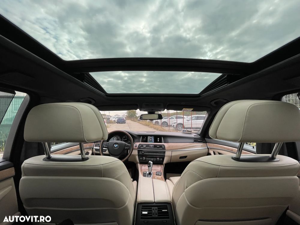 BMW Seria 5 530d xDrive Touring Aut. - 8