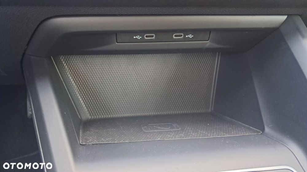 Volkswagen Golf 1.5 eTSI Style DSG - 28