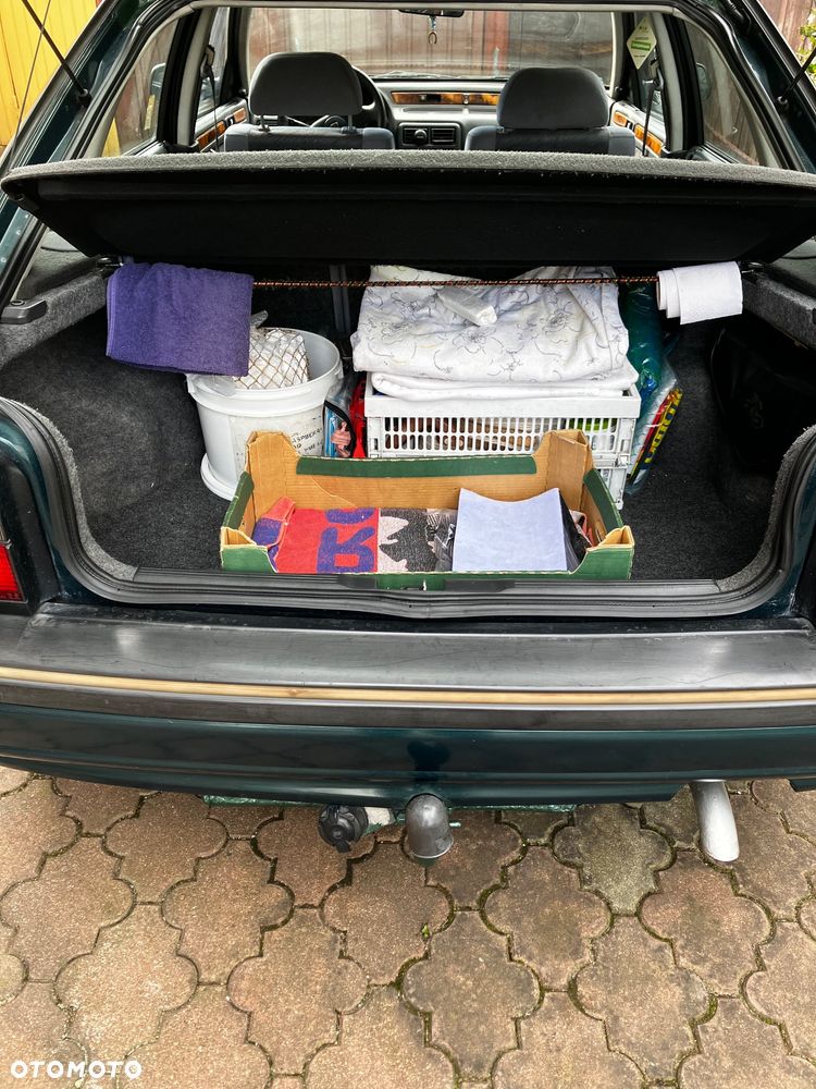 Rover 218 - 5
