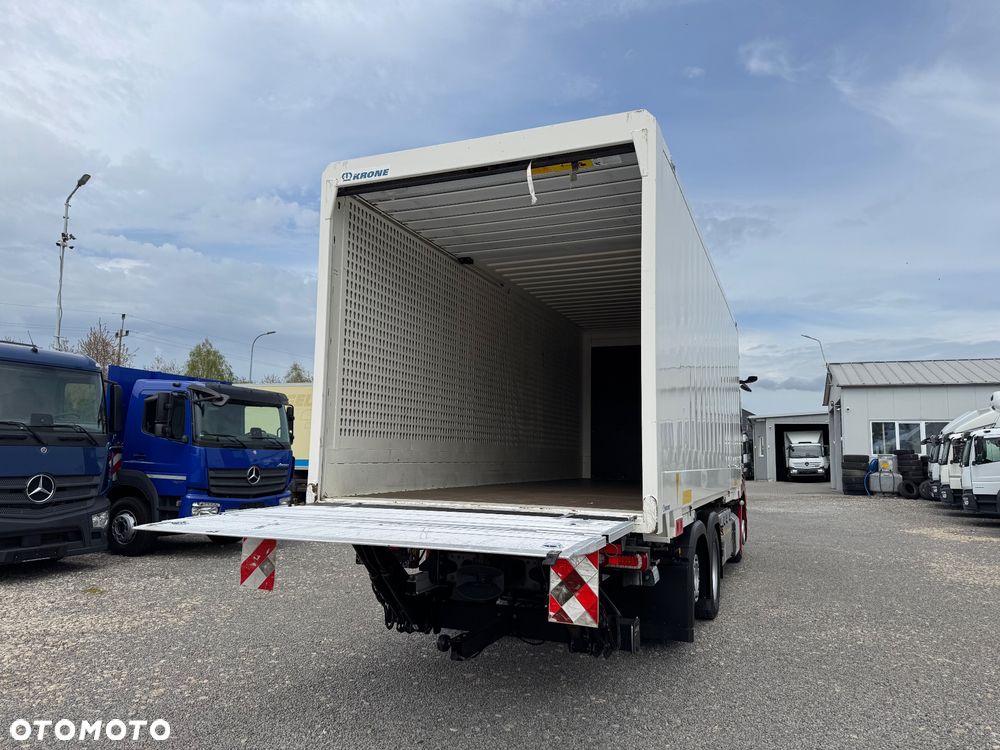 Mercedes-Benz Actros - 7
