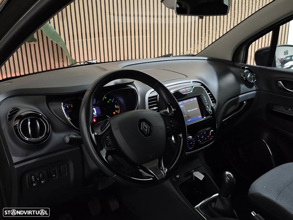 Renault Captur 0.9 TCE Exclusive - 22