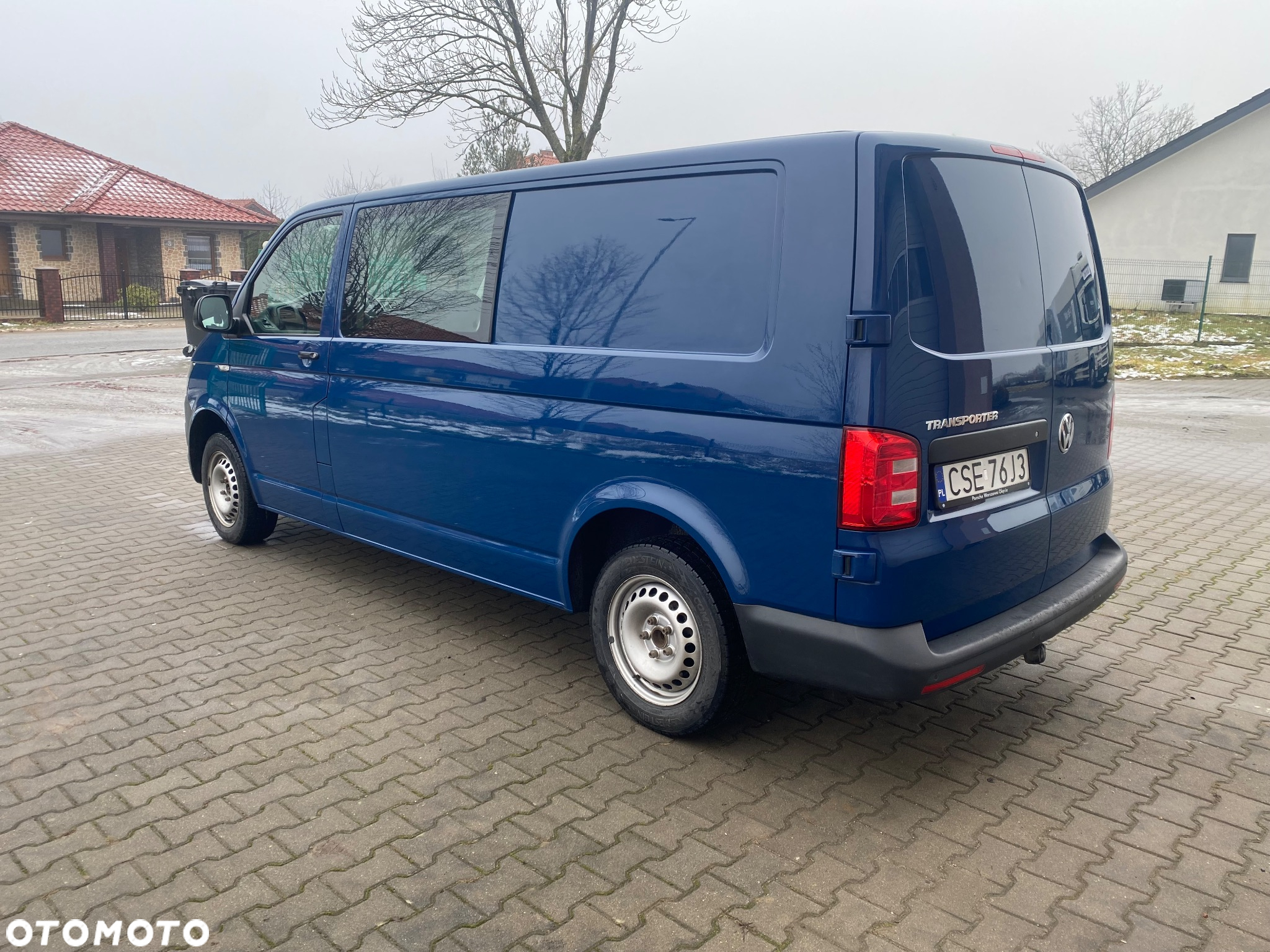 Volkswagen Transporter - 4