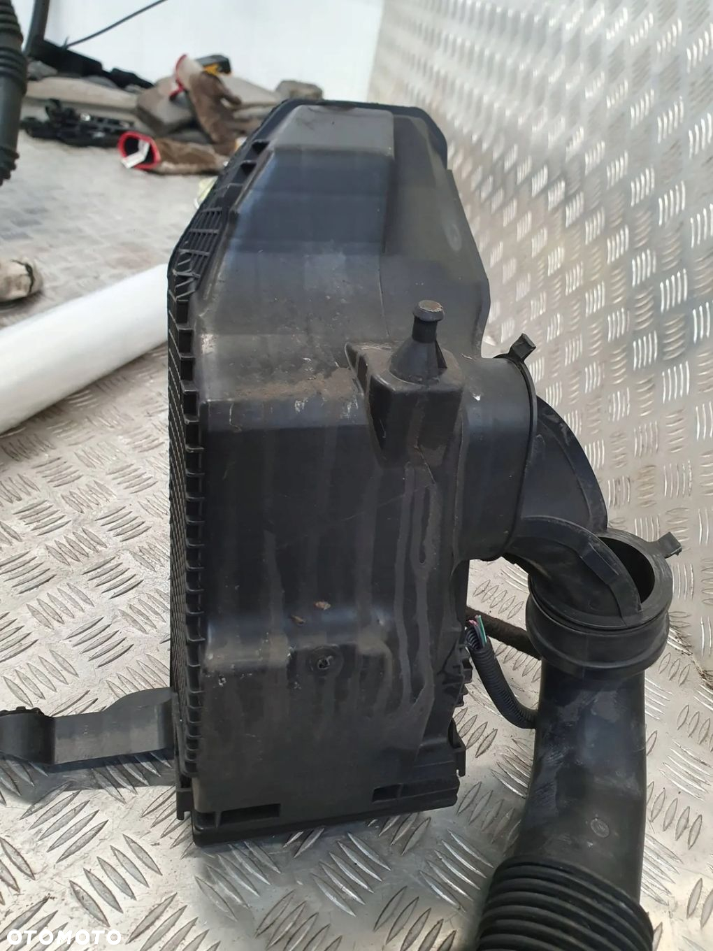 Dacia Duster 2010-2017 1.5 DCI Obudowa filtróa powietrza - 5