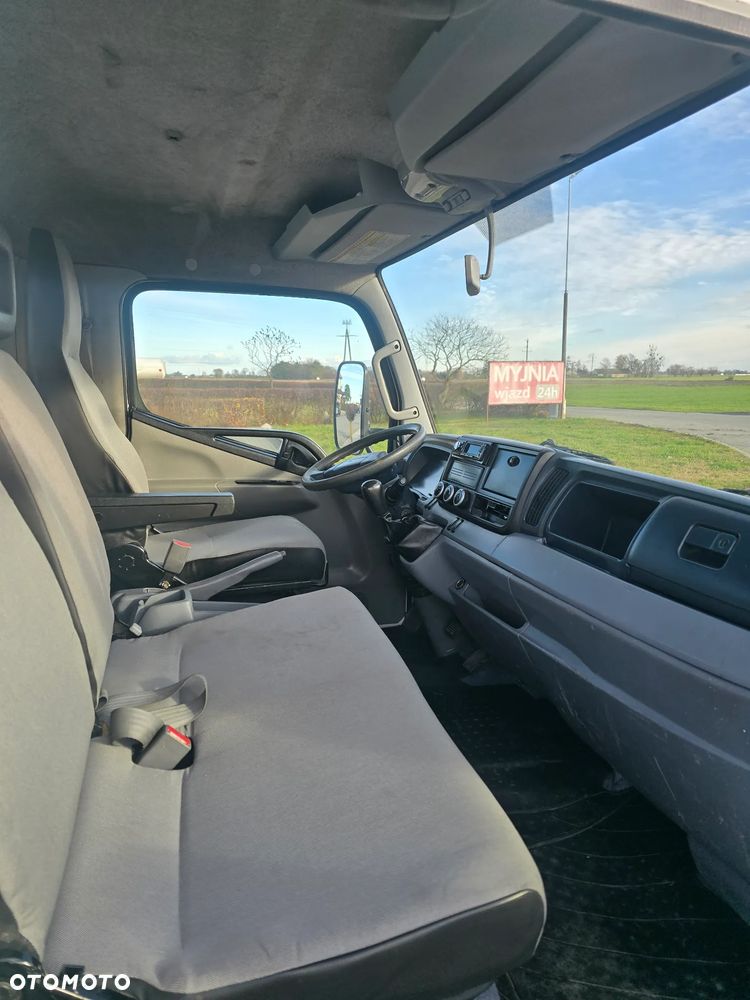 Mitsubishi Fuso canter - 19