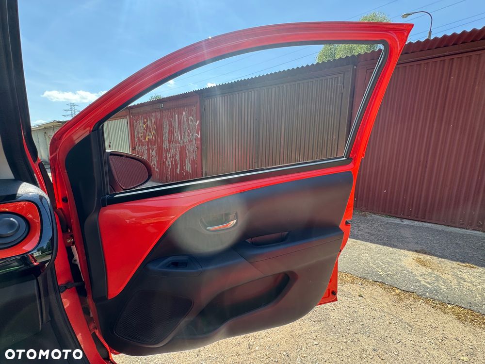 Toyota Aygo 1.0 VVT-i Sprint EU6 - 13