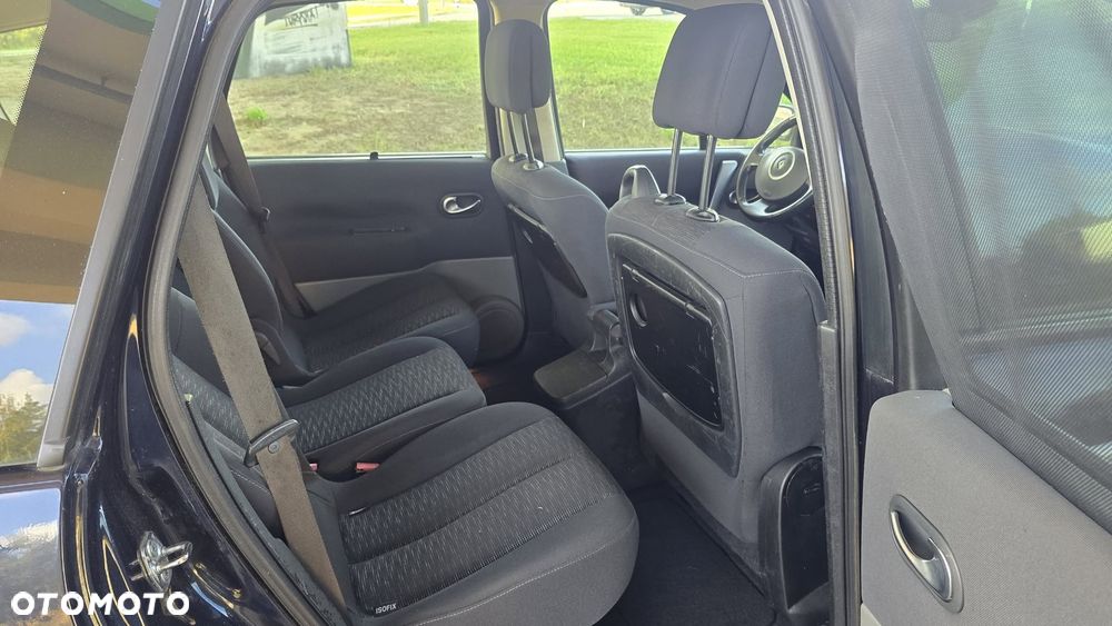 Renault Scenic - 8