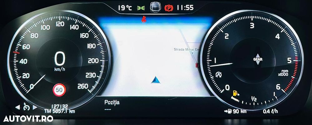 Volvo XC 60 D3 Momentum Pro - 31