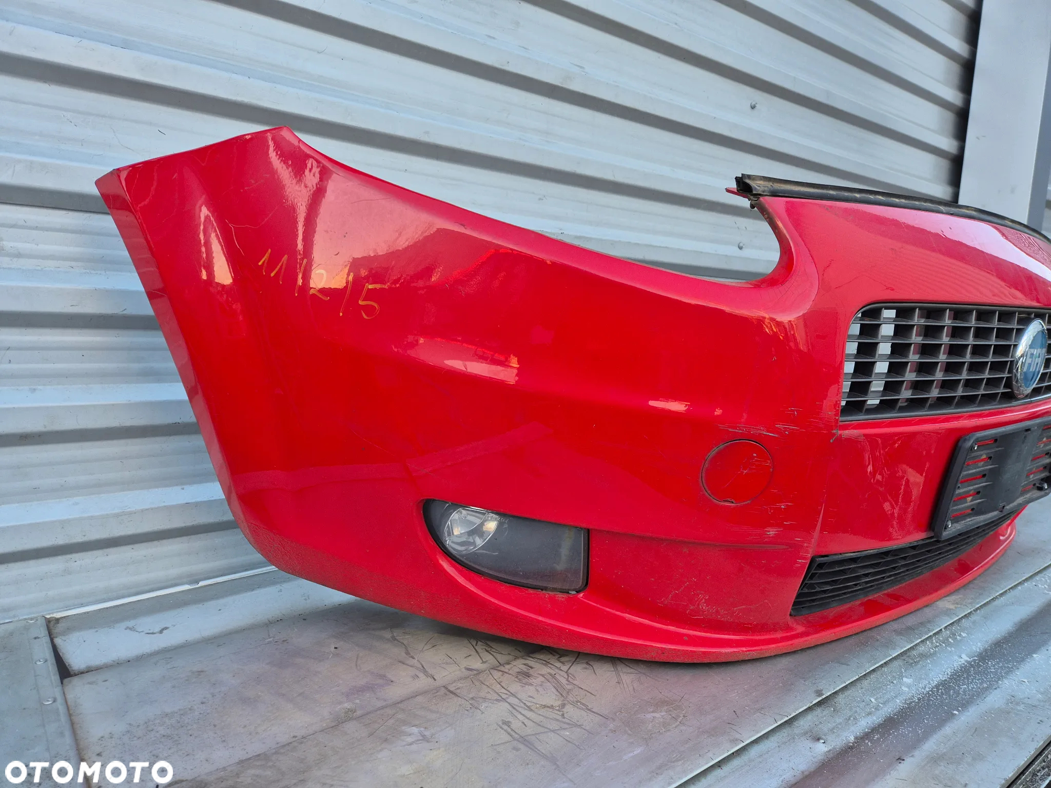 Zderzak przód przedni Fiat Grande Punto - 2