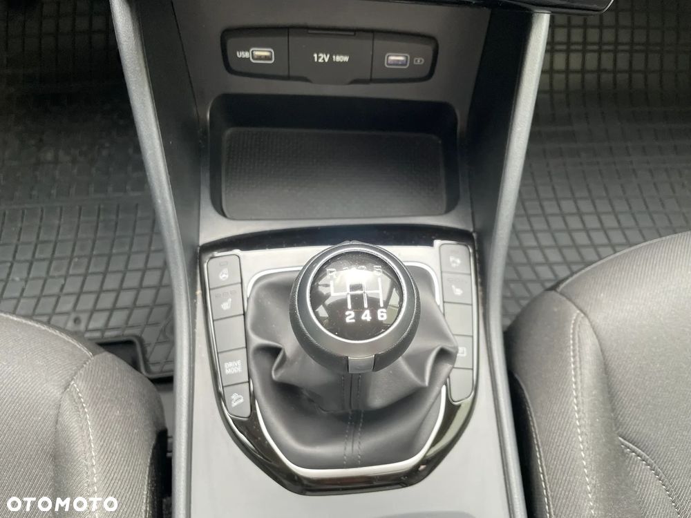 Hyundai Tucson - 16