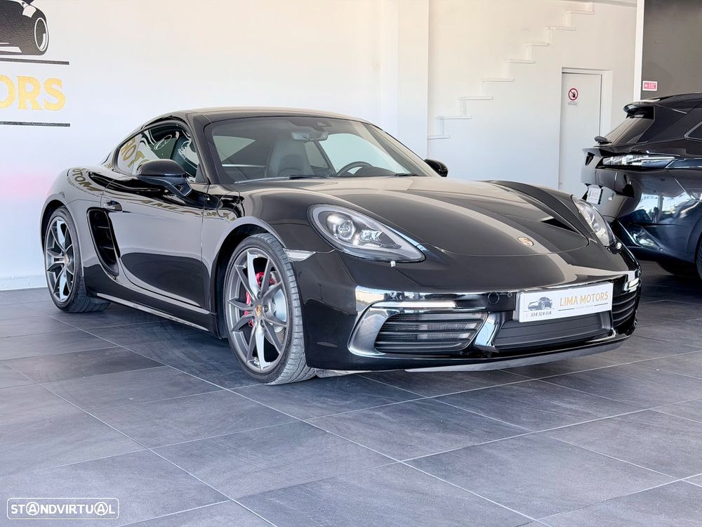 Porsche 718 Cayman 2.0 T - 3