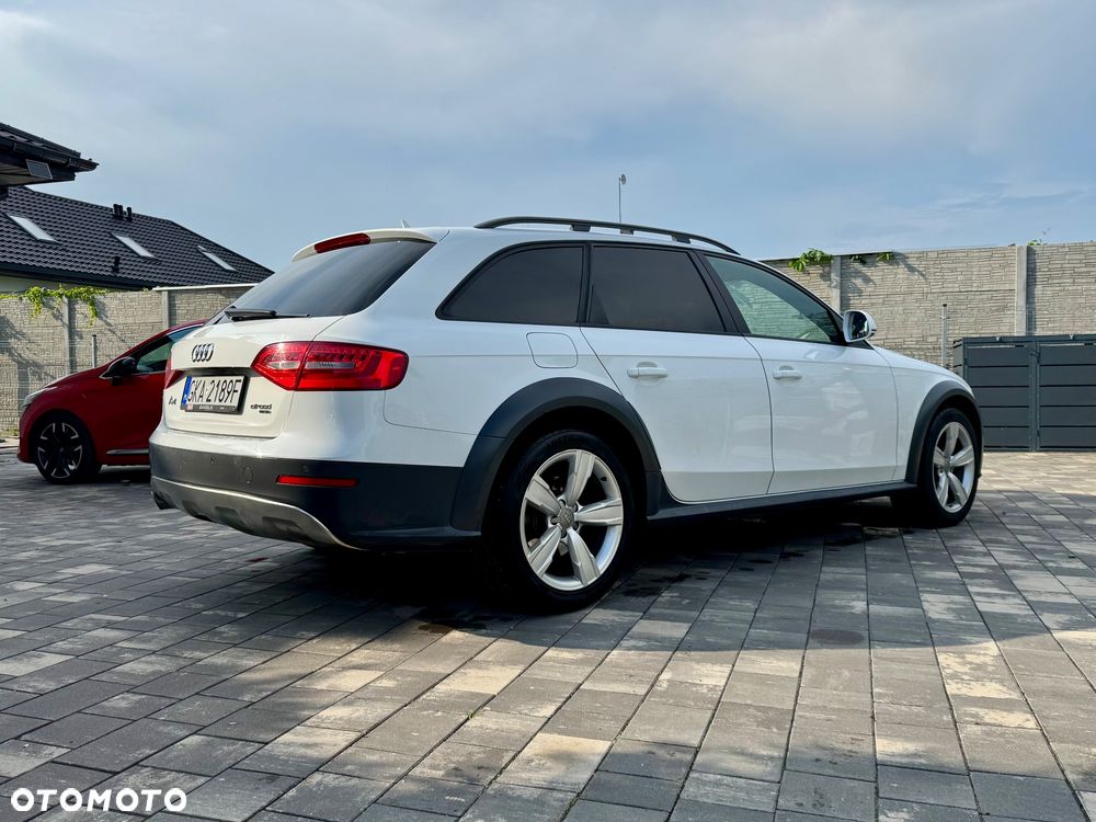 Audi A4 Allroad 2.0 TDI Quattro - 22