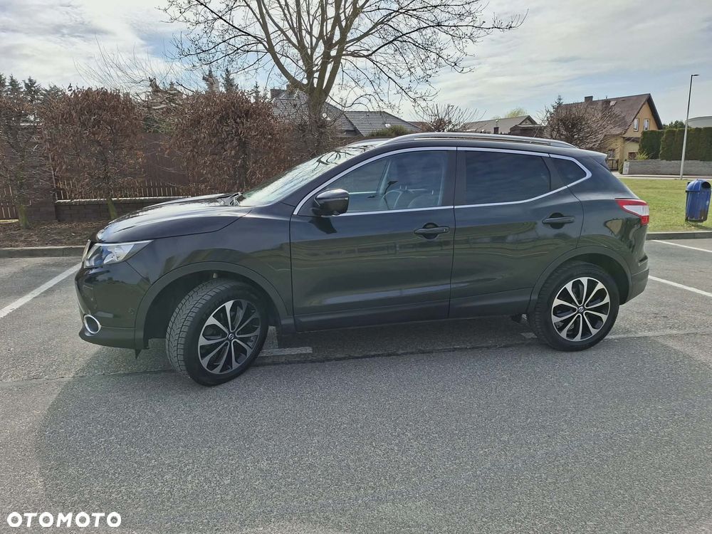 Nissan Qashqai 1.2 DIG-T Tekna - 2