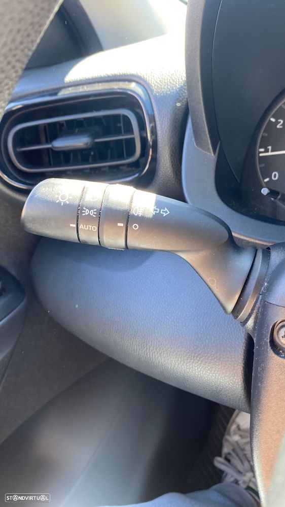 Toyota Yaris 1.0 VVT-i Comfort - 29