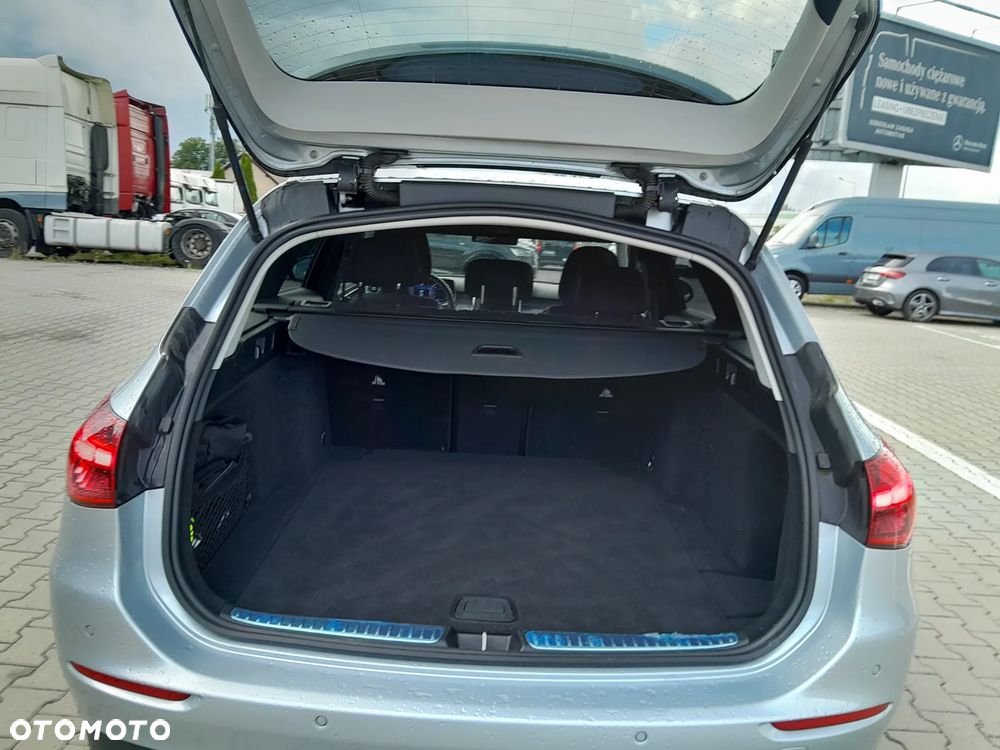 Mercedes-Benz Klasa C 220 d mHEV Avantgarde - 18