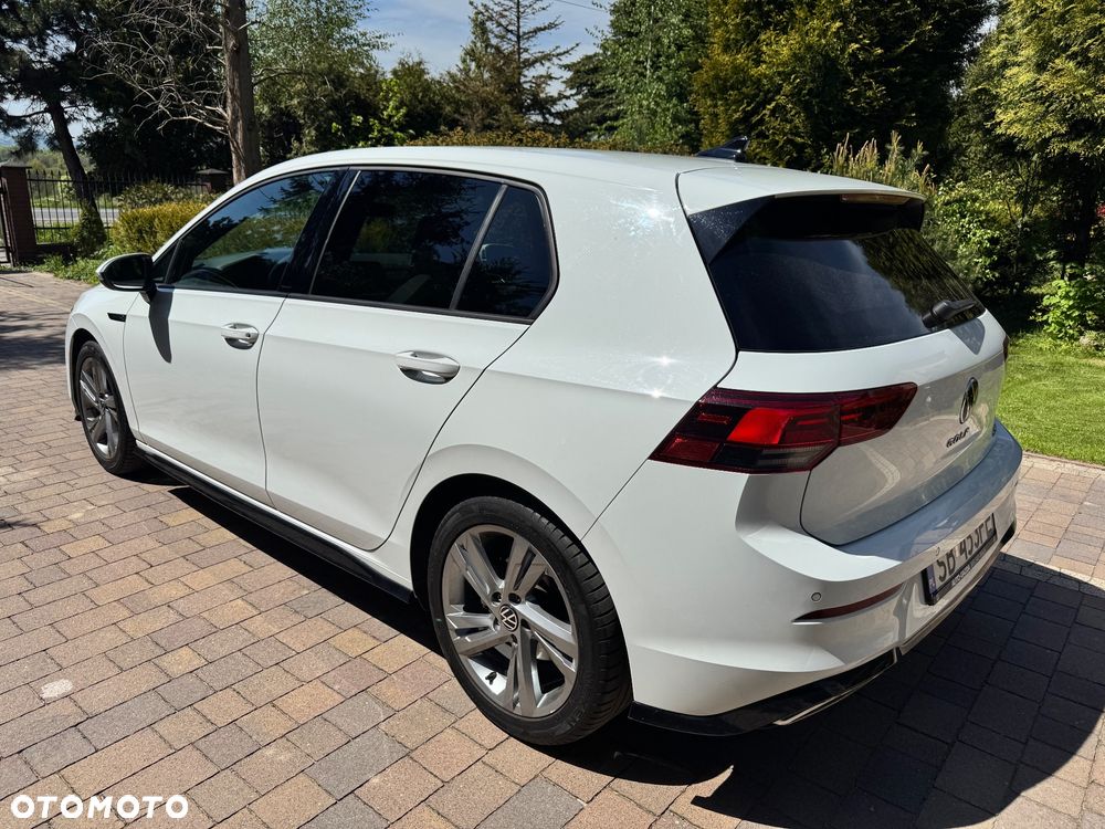 Volkswagen Golf 1.5 eTSI mHEV R-Line Plus DSG - 4