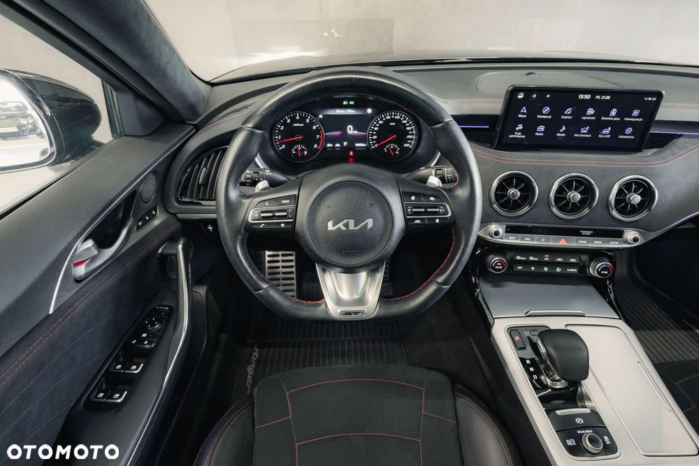 Kia Stinger 3.3 T-GDI V6 GT AWD - 12