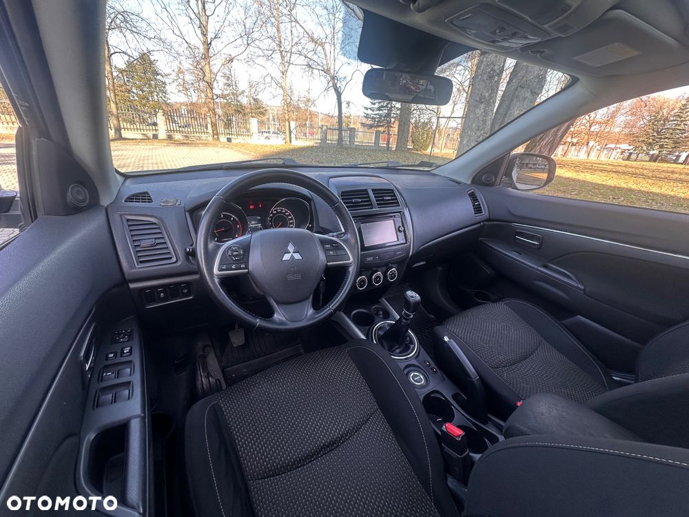 Mitsubishi ASX 1.8 DI-D 4WD Instyle - 19