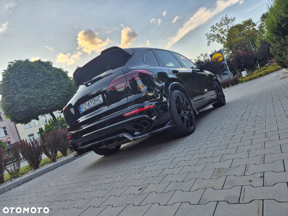 Porsche Cayenne S Tiptronic S - 25