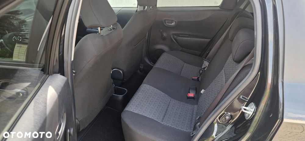 Toyota Yaris 1.0 VVT-i Style - 18