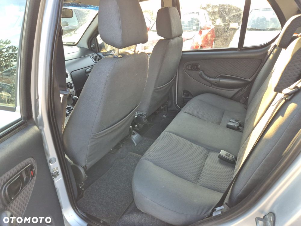 Tata Indica 1.4 GLS - 14