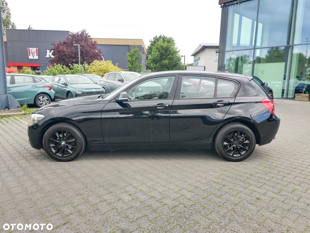 BMW Seria 1 116i - 3