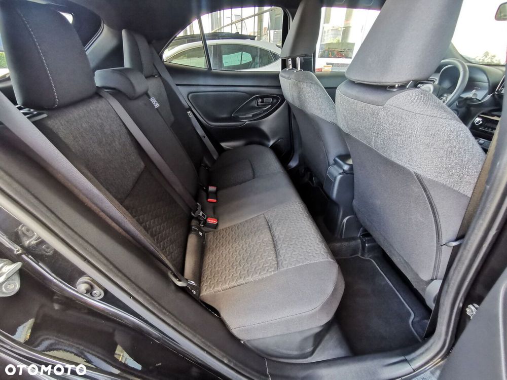 Toyota Yaris Cross Hybrid 1.5 Comfort - 12