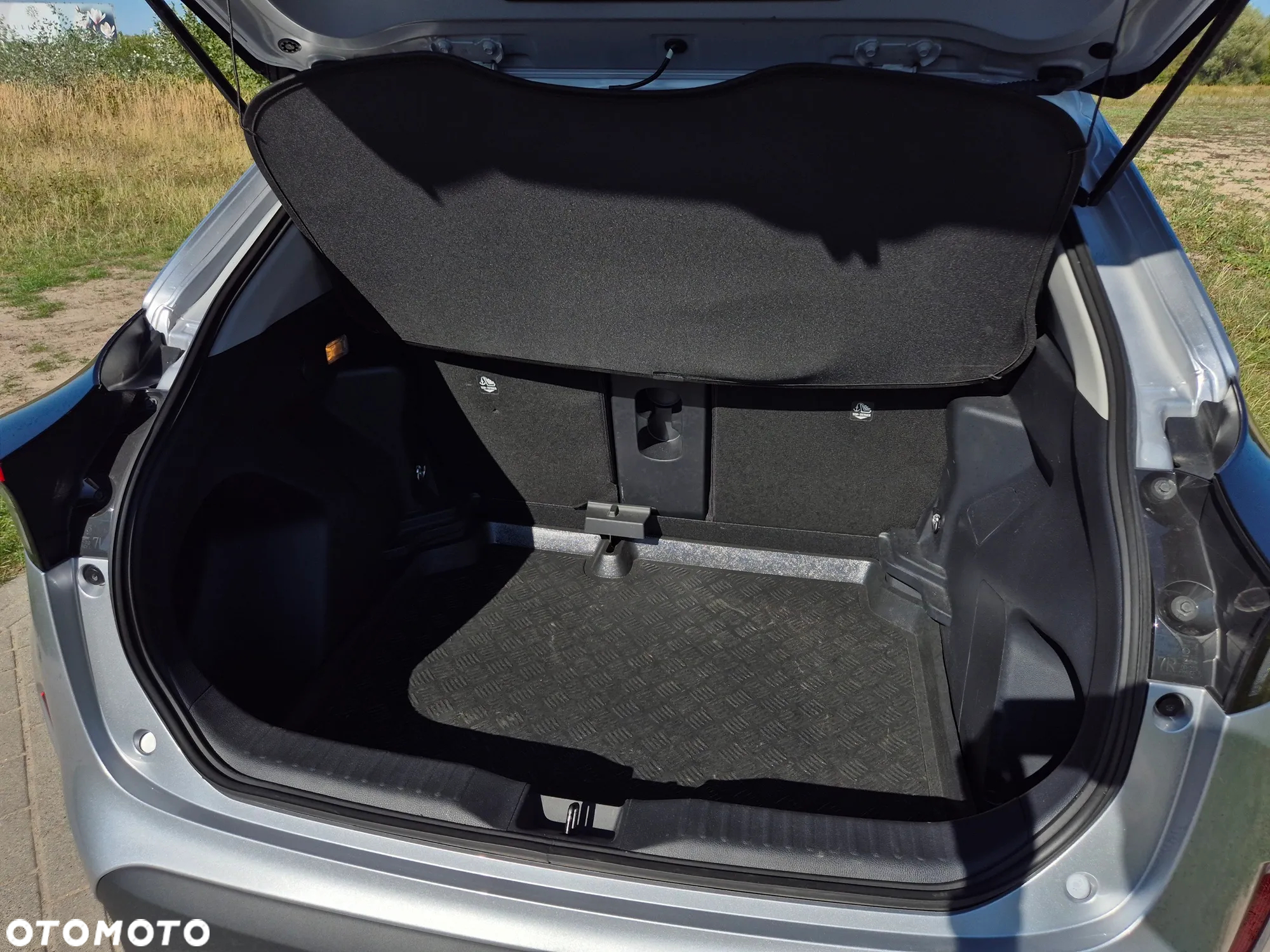 Toyota Yaris Cross Hybrid 1.5 Executive - 6