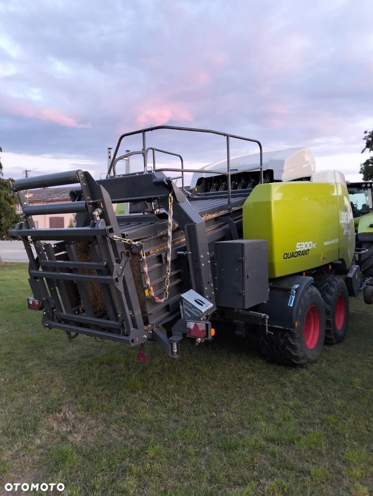 Claas Quadrant 5300FC - 6