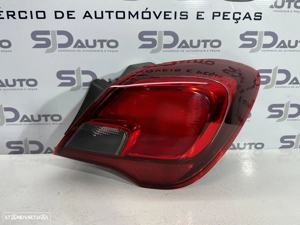 Farolim Direito / Esquerdo - Opel Corsa E Van (2017) - 2