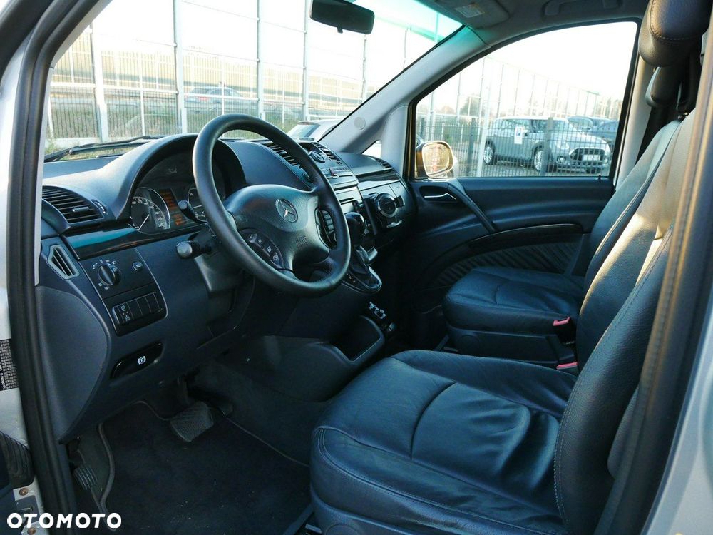 Mercedes-Benz Viano - 16