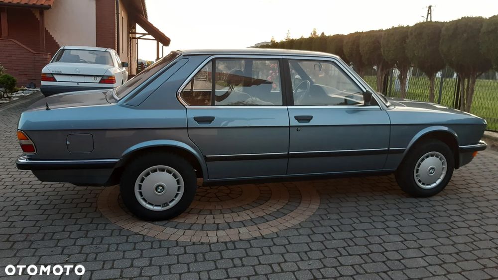 BMW Seria 5 - 30