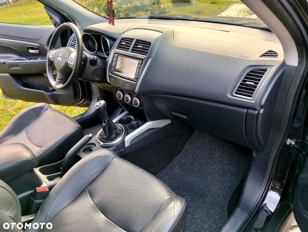 Mitsubishi ASX 1.6 2WD Instyle - 23