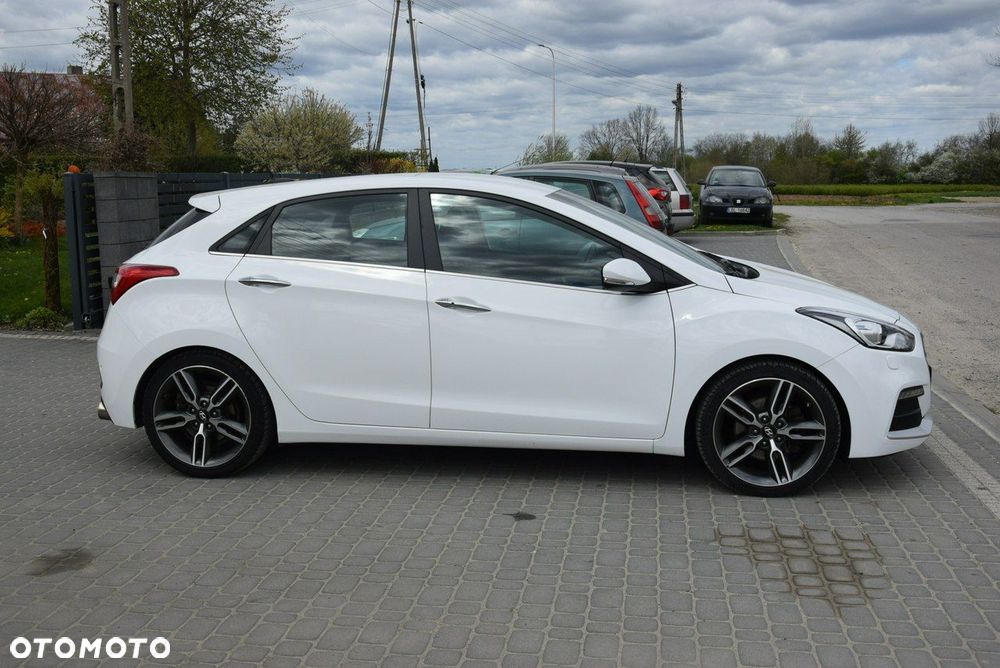 Hyundai i30 - 15