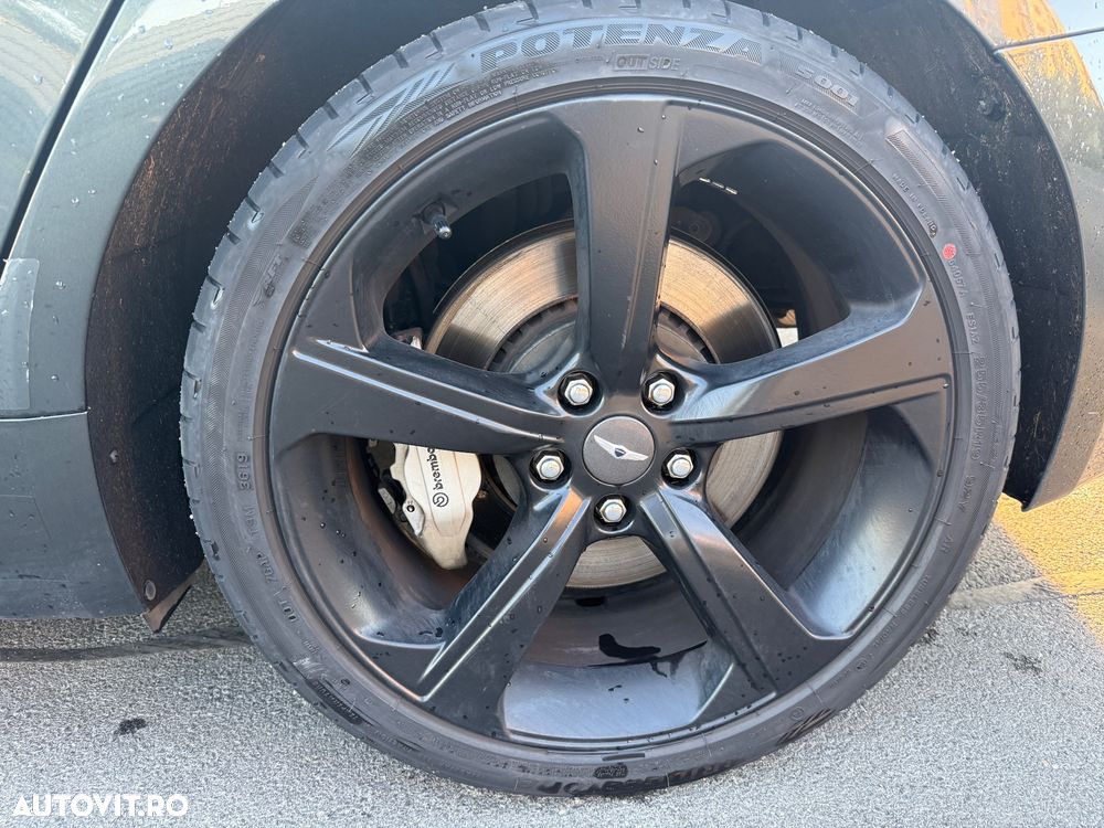 Genesis G70 - 8