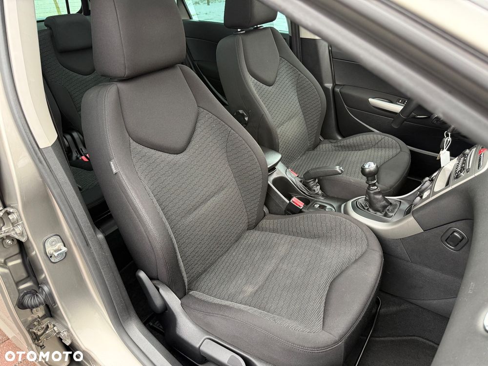 Peugeot 308 HDi FAP 110 Tendance - 14