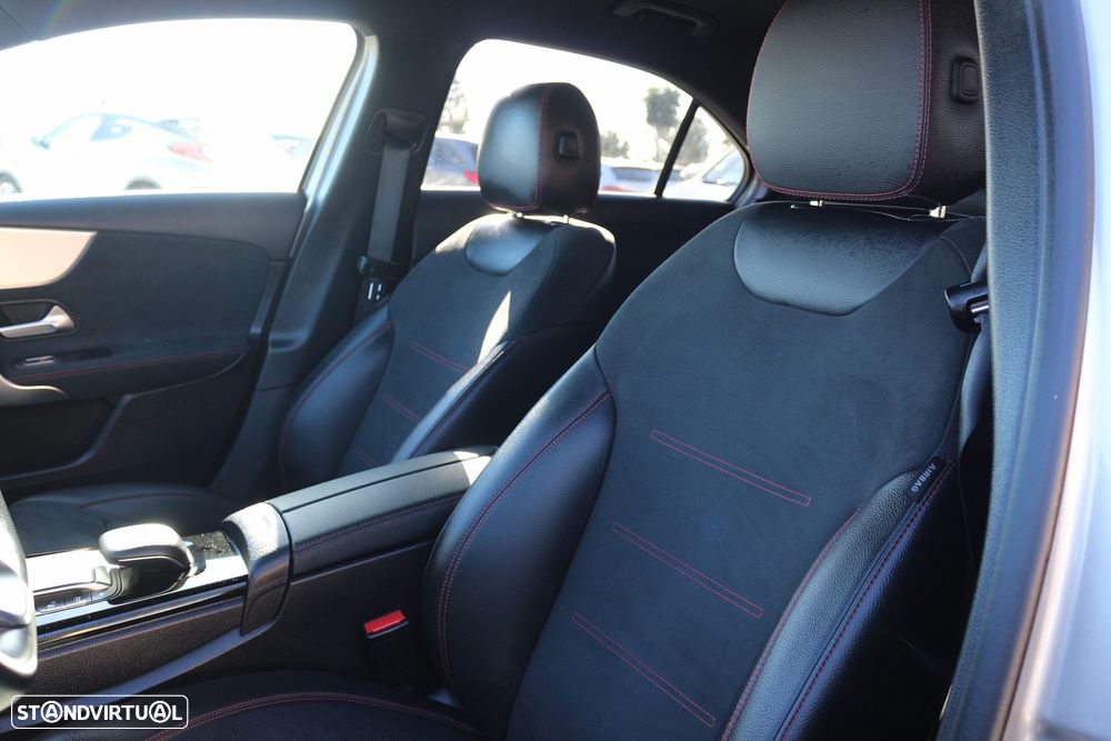 Mercedes-Benz A 250 Limousine e AMG Line - 31