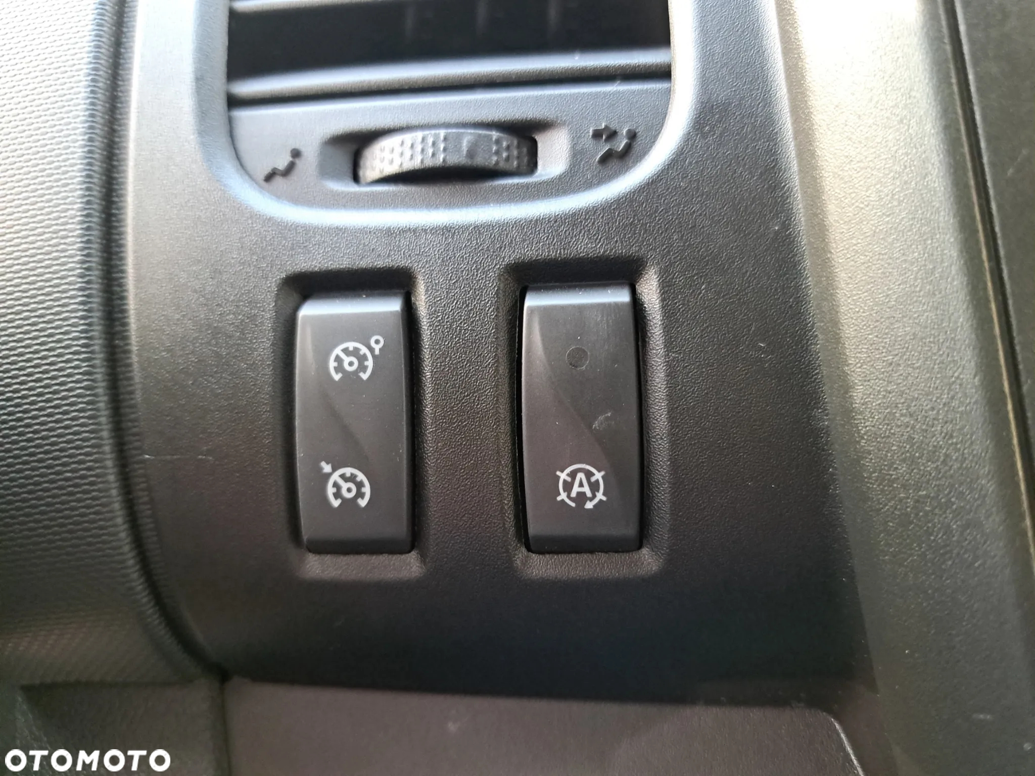 Renault Trafic Furgon L2H1 - 15