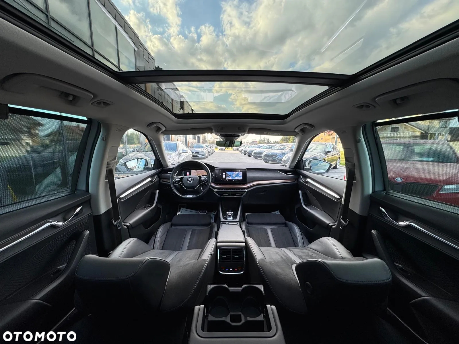 Skoda Octavia Combi 2.0 TDI DSG 4x4 Scout - 15
