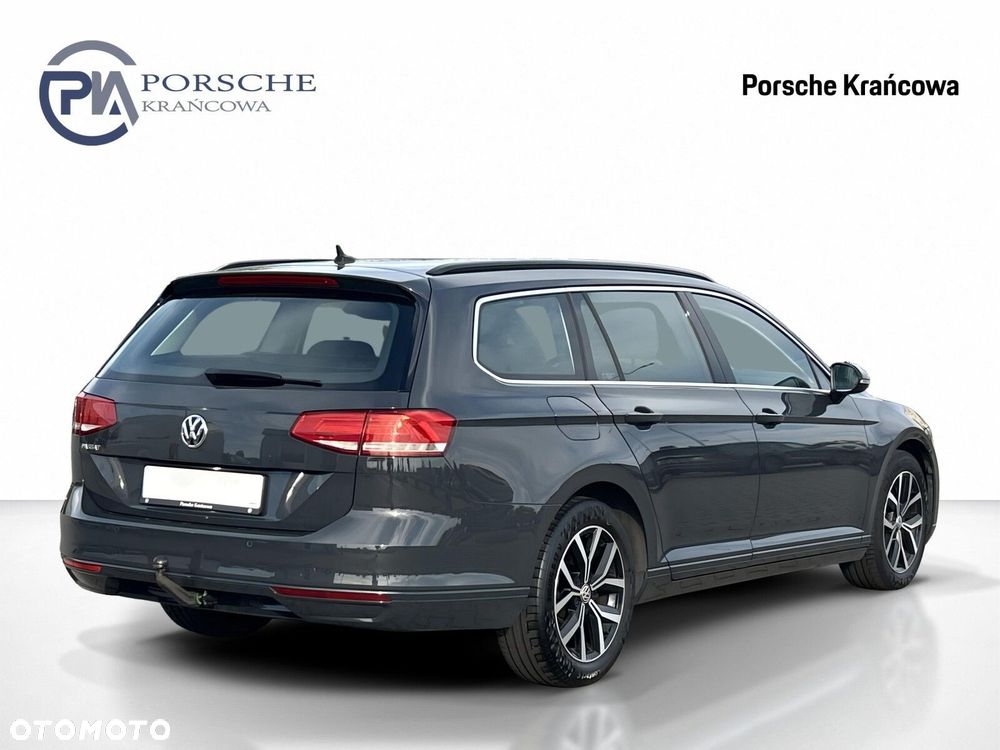 Volkswagen Passat - 5