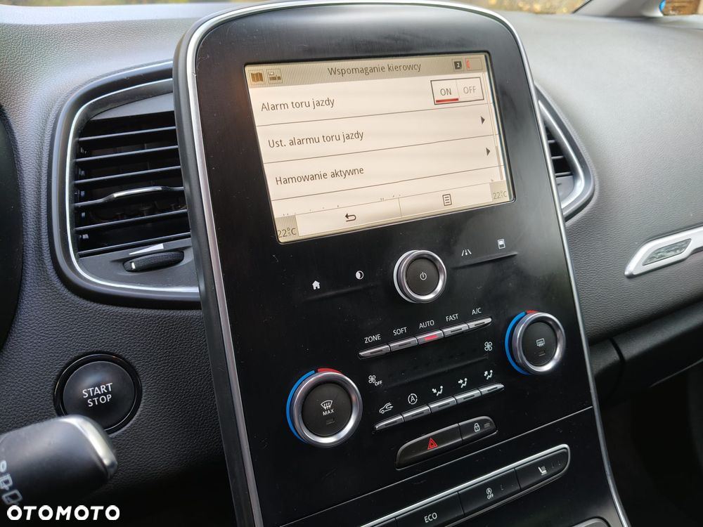 Renault Grand Scenic - 25