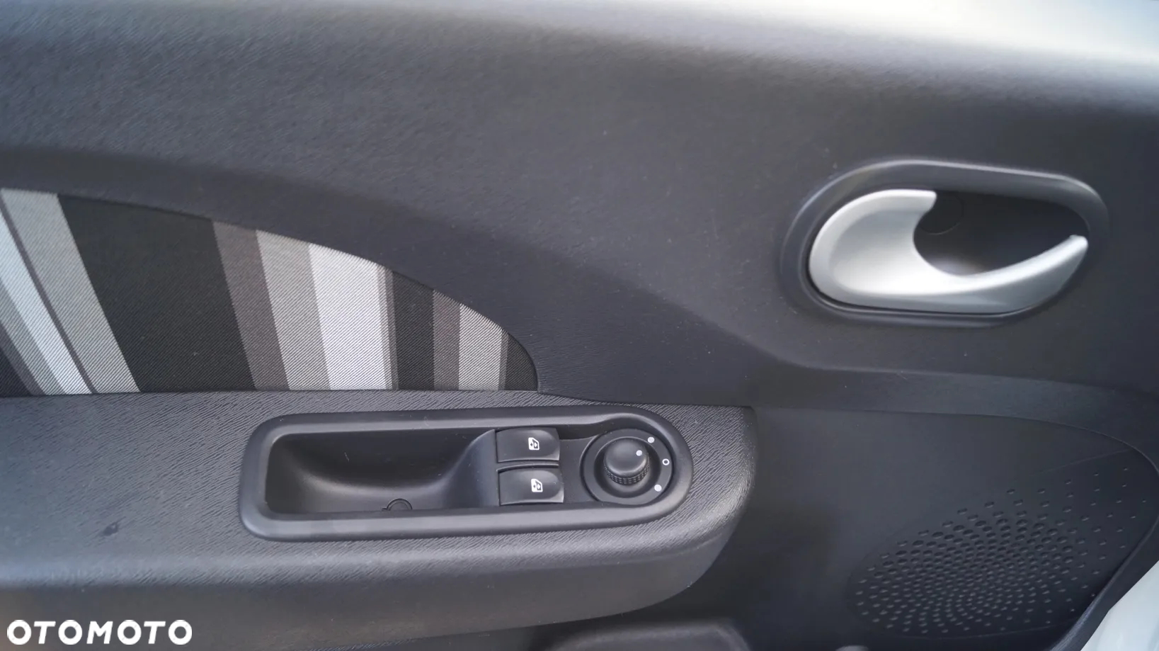 Renault Twingo 1.2 16V Eco Dynamique - 16