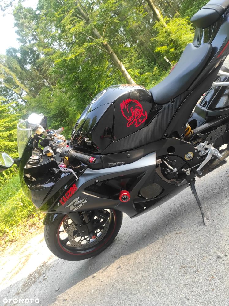 Suzuki GSX-R - 9