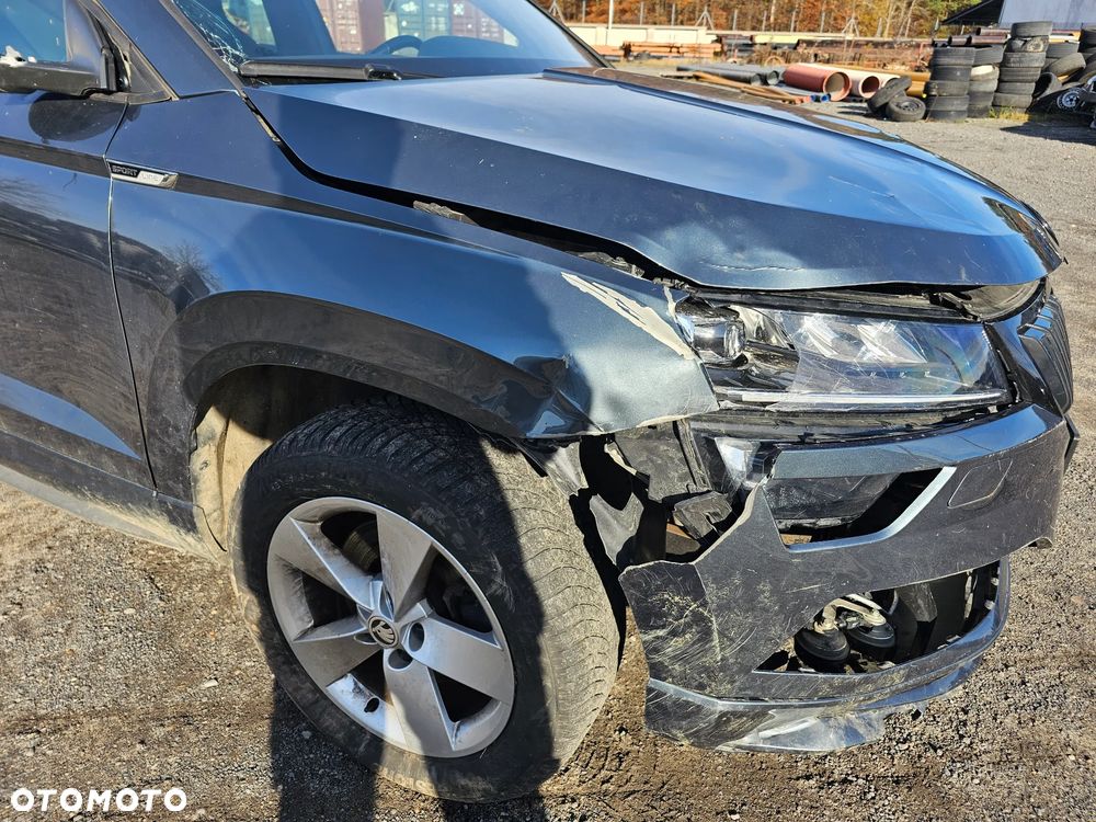 Skoda Karoq 2.0 TDI SCR 4x4 DSG Sportline - 11