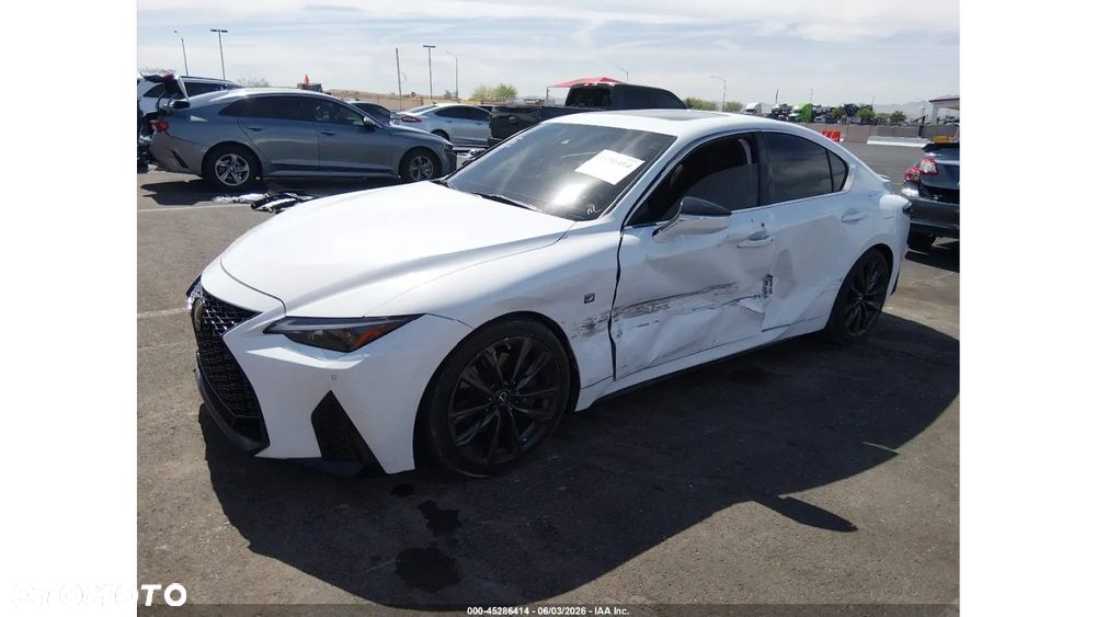 Lexus IS - 3