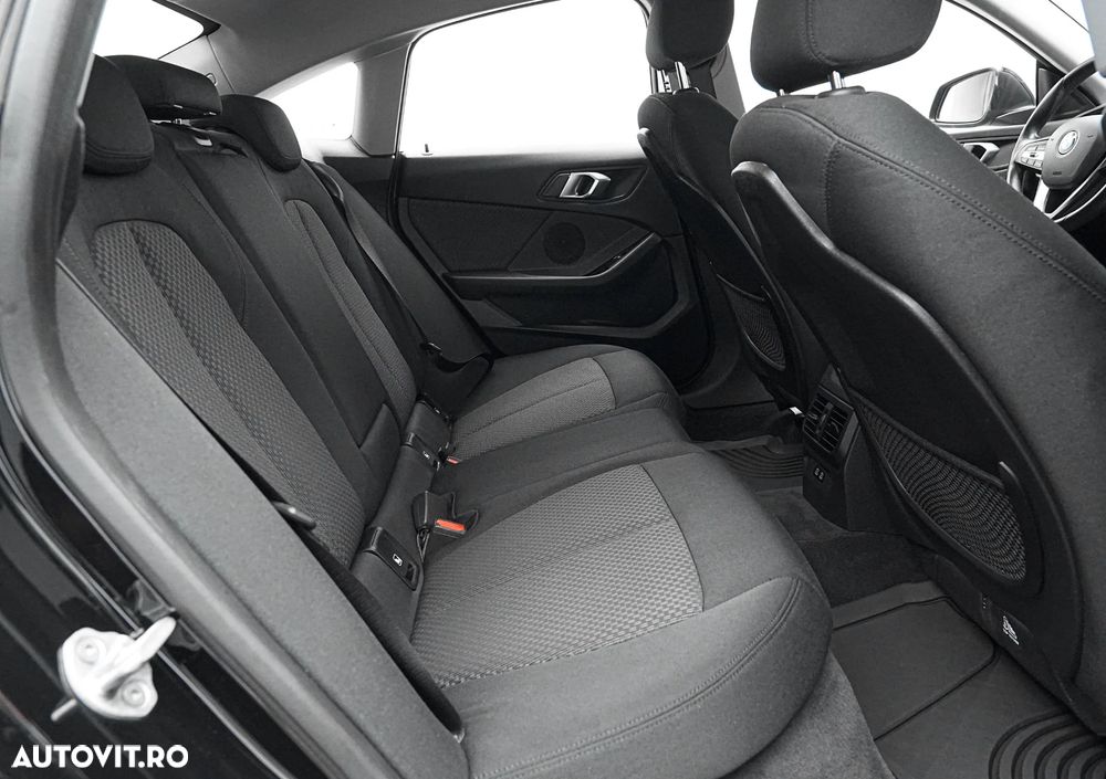 BMW Seria 2 218d Aut. Advantage - 17